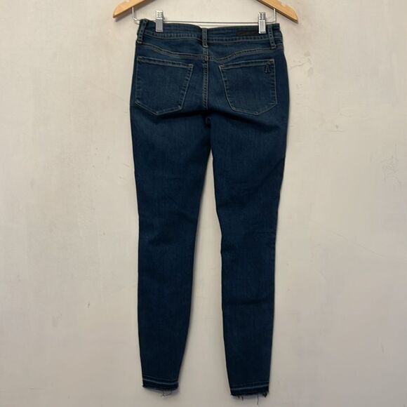Articles of Society distressed skinny jeans Size 26 EUC - Picture 6 of 11